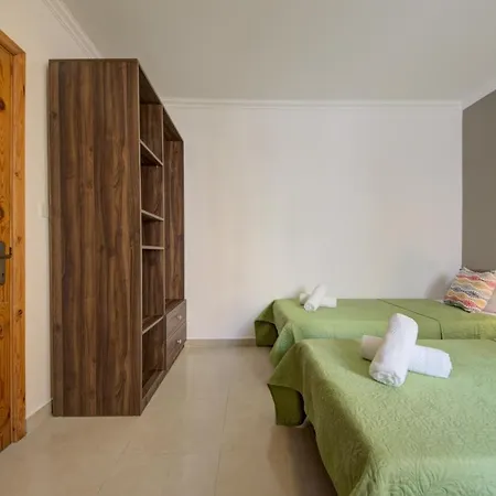 St Julian'S Unique 3-Bedroom Apartments Sleeps 9-10 St. Julian's Exterior foto